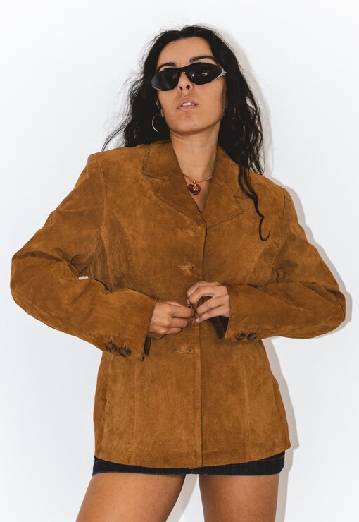 garment image