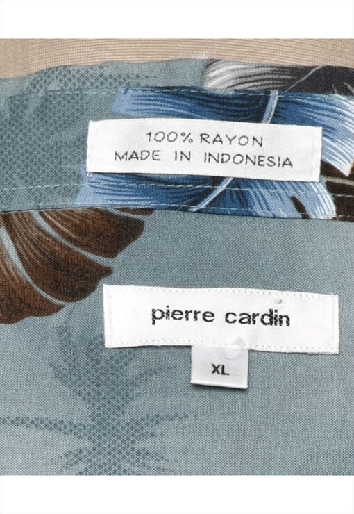 garment image