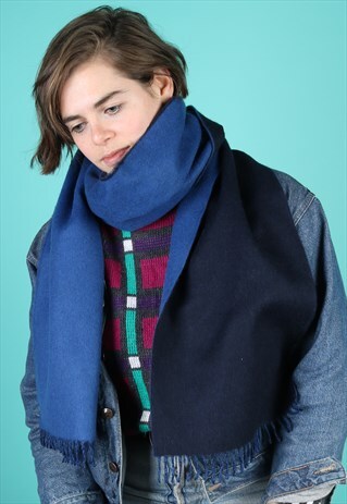 SCARF IN BLUE EXTRA LONG