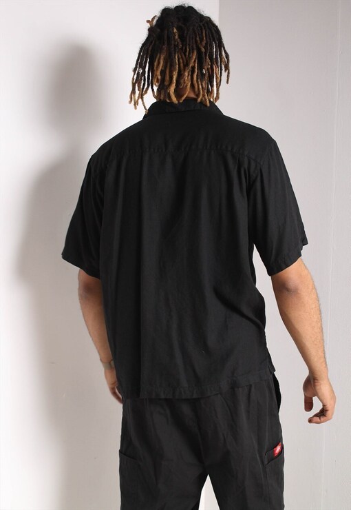 garment image