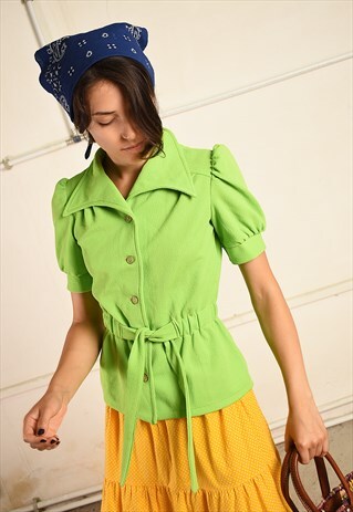 VINTAGE 70S PARIS CHIC MOD FESTIVAL TOP IN LIME GREEN