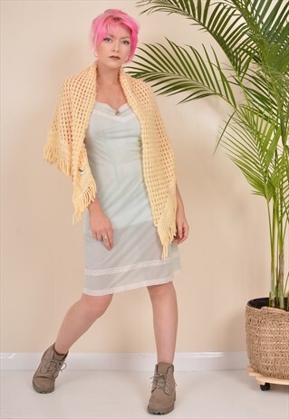 Y2K CROCHET KNIT HIPPY BOHO SUMMER PICNIC SHAWL YELLOW