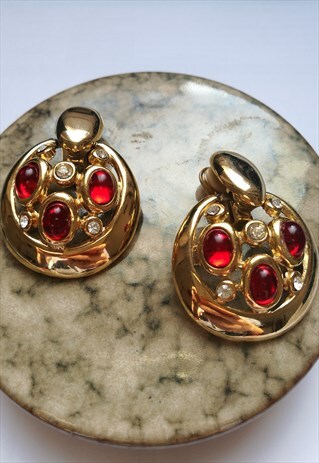 VINTAGE 90S STATEMENT ROUND GOLD TONED RED CLIP ON EARRINGS