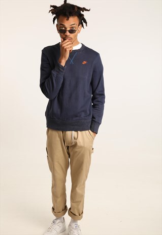 VINTAGE NIKE EMBROIDERED LOGO SWEATSHIRT