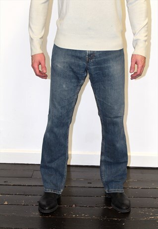 90'S VINTAGE BLUE LEVIS SLIM STRAIGHT LEG CLASSIC GRUNGE