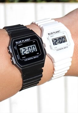 Wear & Share Set of 2 LCD Watches