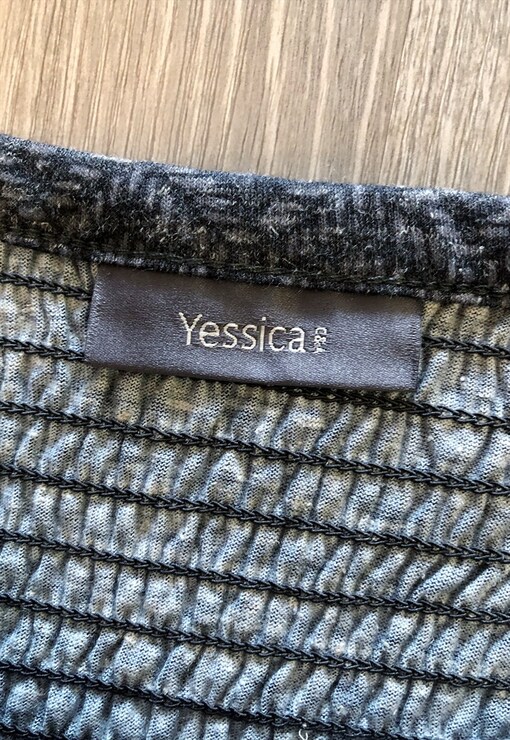 garment image