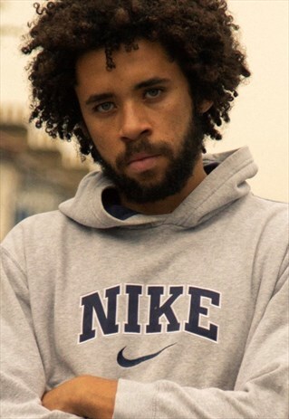 VINTAGE NIKE HOODIE IN GREY WITH CENTRAL TICK AND SPELLOUT