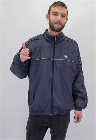 VINTAGE UMBRO JACKET IN XL