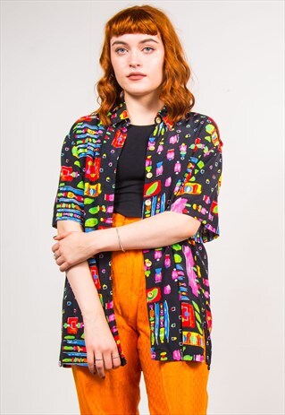 VINTAGE 90'S BLACK ABSTRACT PATTERN SHORT SLEEVE SHIRT