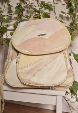 VINTAGE 80S CREAM PASTEL PATCHWORK FAUX LEATHER BACKPACK
