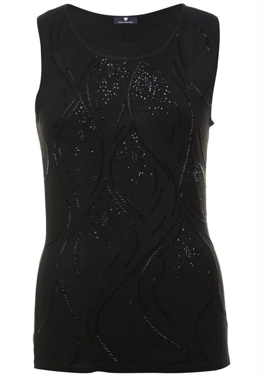 garment image