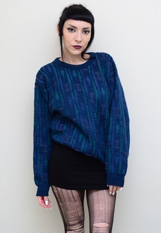 VINTAGE 90'S DARK GRUNGE PATTERNED COZY WINTER JUMPER