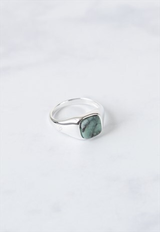 SIGNET SILVER & EMERALD RING