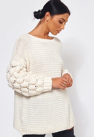 WHITE POM SLEEVE OVERSIZED JUMPER