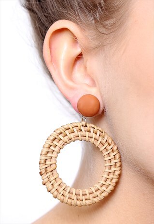 ROUND OVERSIZED RATTAN STRAW WOVEN EARRINGS