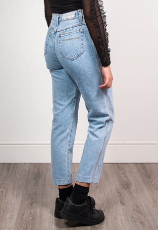 90'S VINTAGE LIGHT BLUE HIGH WAIST MOM JEANS