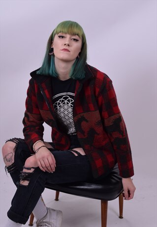 VINTAGE 90'S FLEECE TARTAN HORSE CROPPED JACKET SIZE MEDIUM