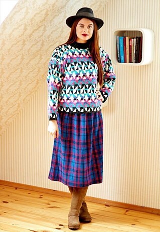 WARM BRIGHT COLORS VINTAGE JUMPER