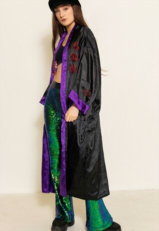 VINTAGE 80S REVERSIBLE BLACK AND PURPLE KIMONO