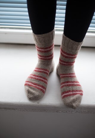 BROWN STRIPED HANDMADE KNITTED WOOL SOCKS