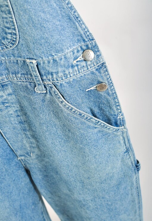 garment image