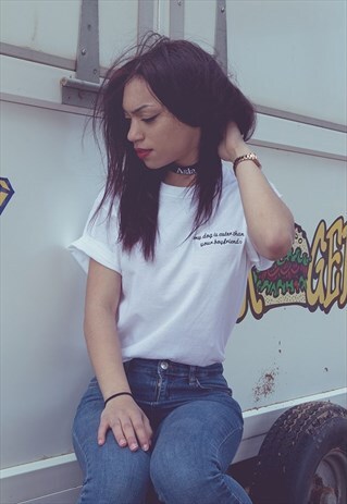 'MY DOG IS CUTER' SLOGAN EMBROIDERED IN BLACK ON WHITE TEE