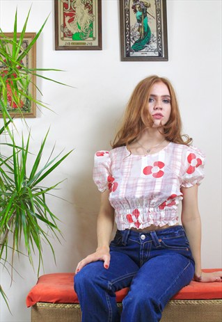 70'S FLOWER CROP TOP