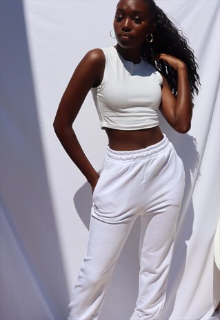 WHITE SANDY CAMI CROP TOP