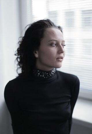 VINTAGE 90'S BLACK STUDDED CHOKER