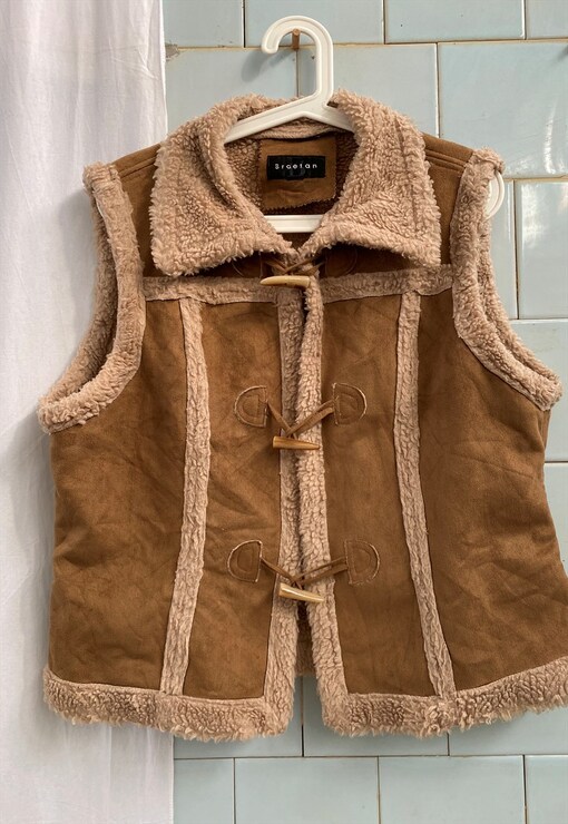 garment image