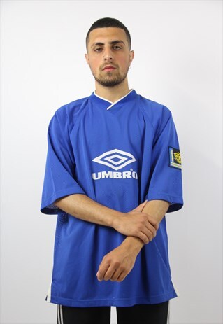 VINTAGE JERSEY STYLE UMBRO T-SHIRT