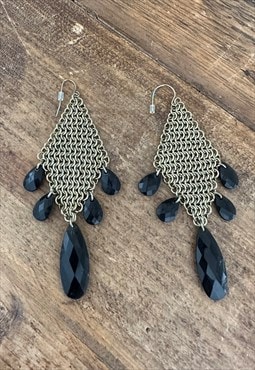 80's Vintage Gold Disc Chainmail Black Bead Earrings