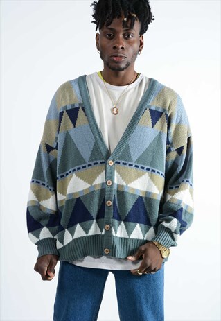 VINTAGE CARDIGAN WITH RETRO PATTERN