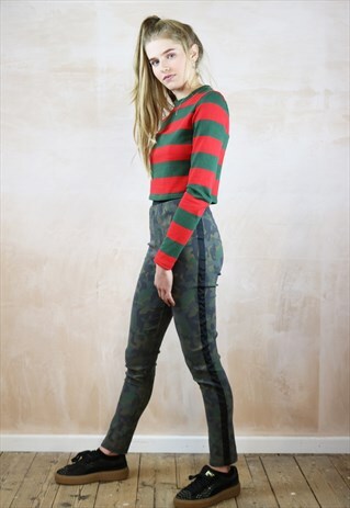 CAMO SLIM FIT PANTS WITH BLACK STRIPE