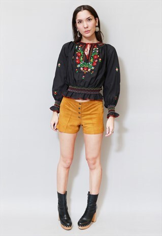 VINTAGE 1970'S BLACK EMBROIDERED FLORAL BOHO TOP