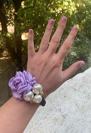 LILAC ROSE AND PEARL HAIR TIE SCRUNCHIE