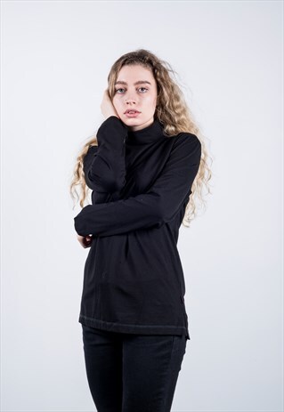 VINTAGE BLACK TURTLE NECK JUMPER