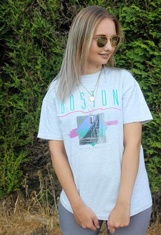 VINTAGE 90S BOSTON TOURIST T SHIRT
