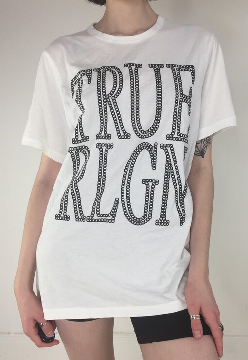garment image