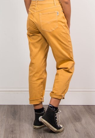 90'S VINTAGE MUSTARD YELLOW HIGH WAIST MOM JEANS