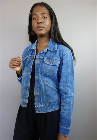 CLASSIC BLUE WRANGLER DENIM JACKET