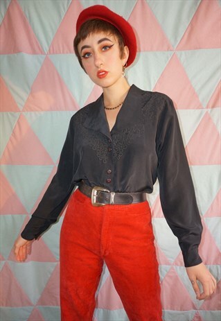 VINTAGE 90S BLACK SQUIGGLE PATTERN EMBROIDERED BLOUSE