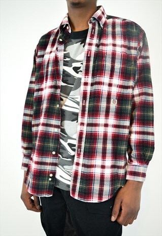 PLAID TOMMY HILFIGER BUTTON UP LONG SLEEVE SHIRT