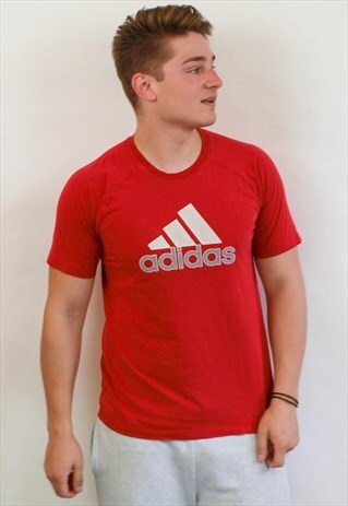 VINTAGE ADIDAS T-SHIRT