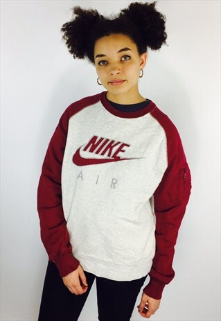 NIKE AIR SWEATSHIRT