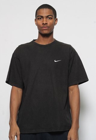 VINTAGE NIKE BIG CENTRAL LOGO T-SHIRT BLACK