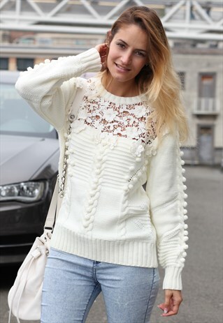 POMPOM KNIT WITH LACE PANEL