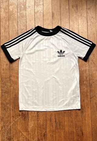 ADIDAS WHITE EMBROIDERY T - SHIRT