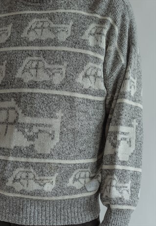 VINTAGE 80S GREY JUMPER IN CAR PRINT